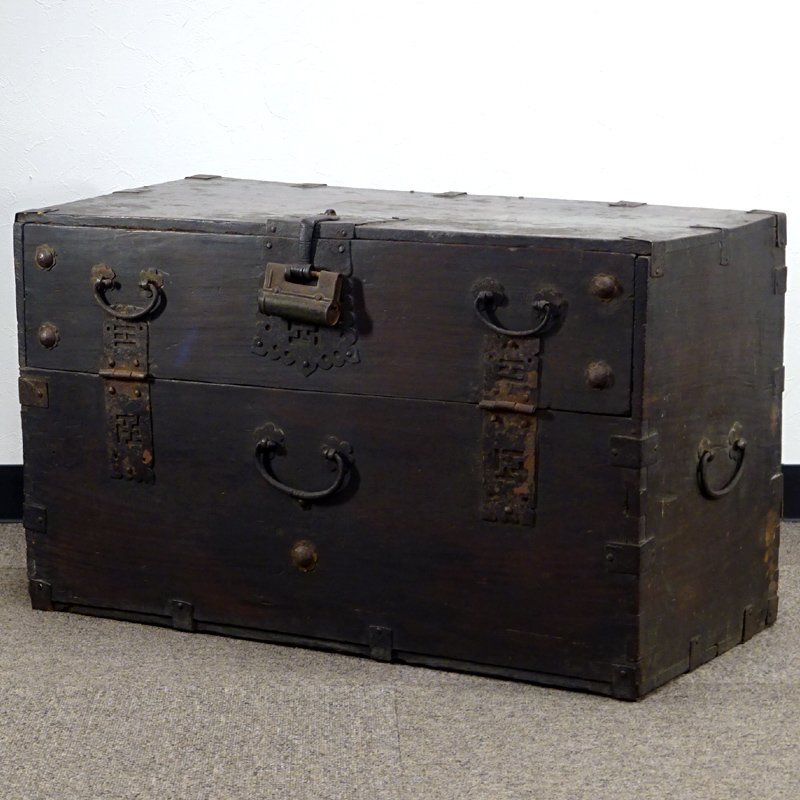 李朝箪笥 古鉄金具 バンダジ 箪笥 鉄地金具 時代家具 時代箪笥 金具装飾