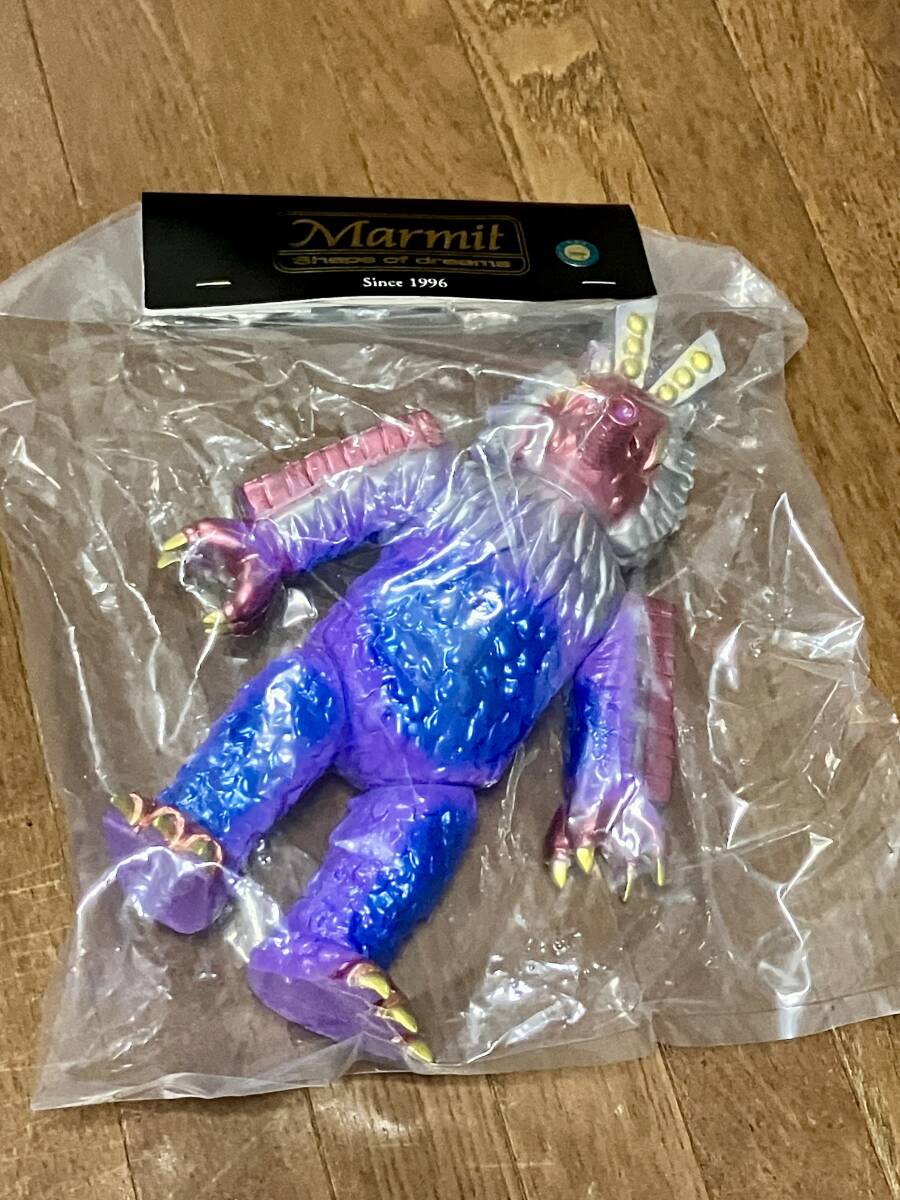 Yahoo!オークション -「マーミット怪獣天国」(怪獣、宇宙人 Yahoo!オークション -「マーミット怪獣天国」(怪獣、宇宙人