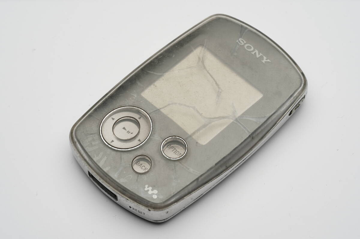 Sony Walkman NW-A3000 Silver MP3 20GB Digital Media Player