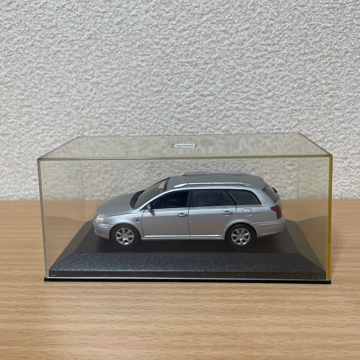 Amazon.co.jp: Mini Champs Toyota Avensis Wagon 1/43 Mini Car