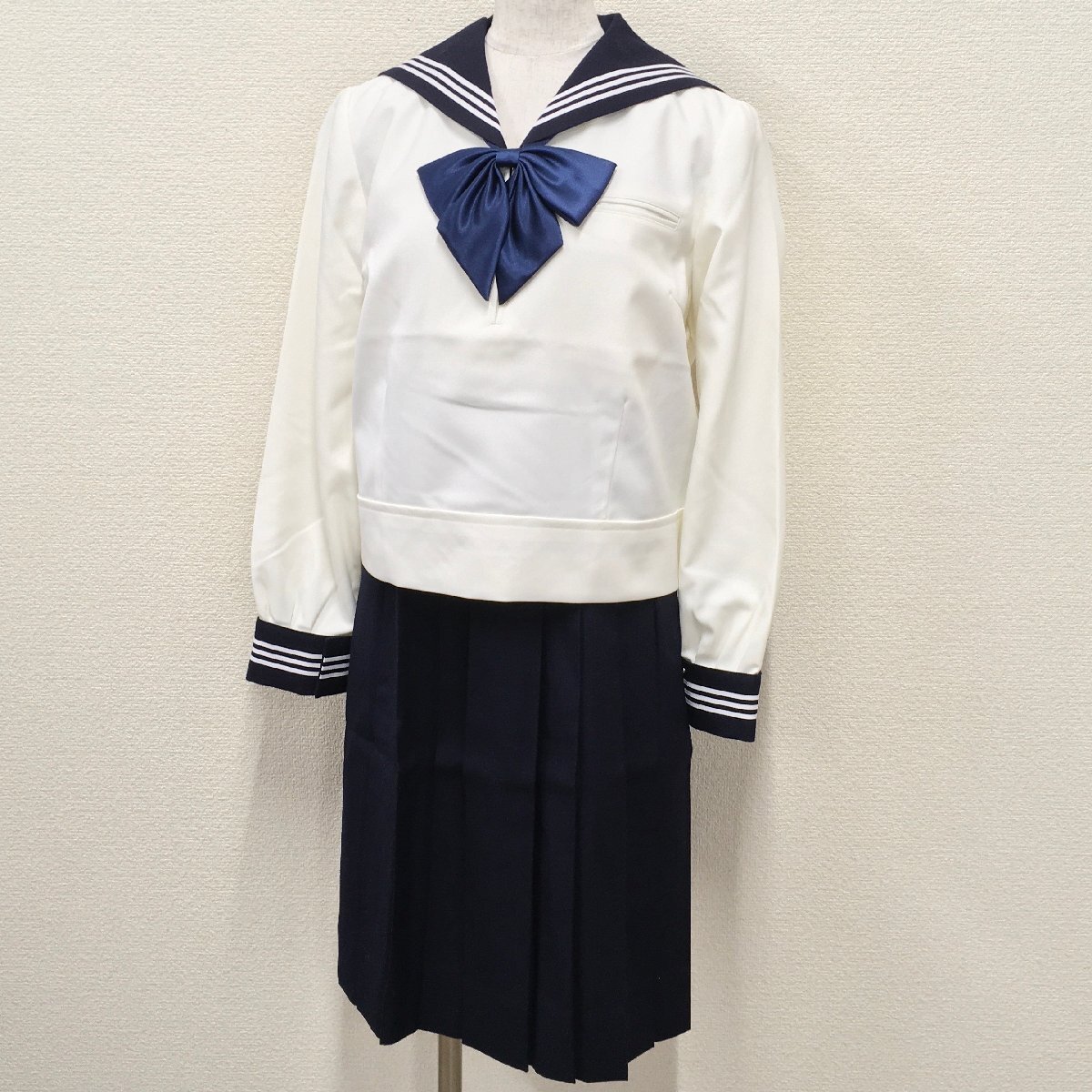 Yahoo!オークション -「女子 制服 高校」の落札相場・落札価格 Yahoo!オークション -「女子 制服 高校」の落札相場・落札価格