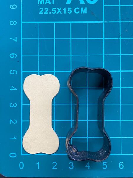 イヌのホネ 小の 抜き型 オーダーメイド レザークラフト 金型