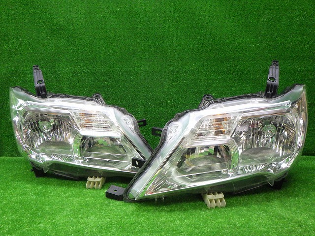 ★コーティング加工済★ 綺麗 C26 NC26 セレナ 前期 ヘッドライト左右 ハロゲン 100-23096 A 241221016