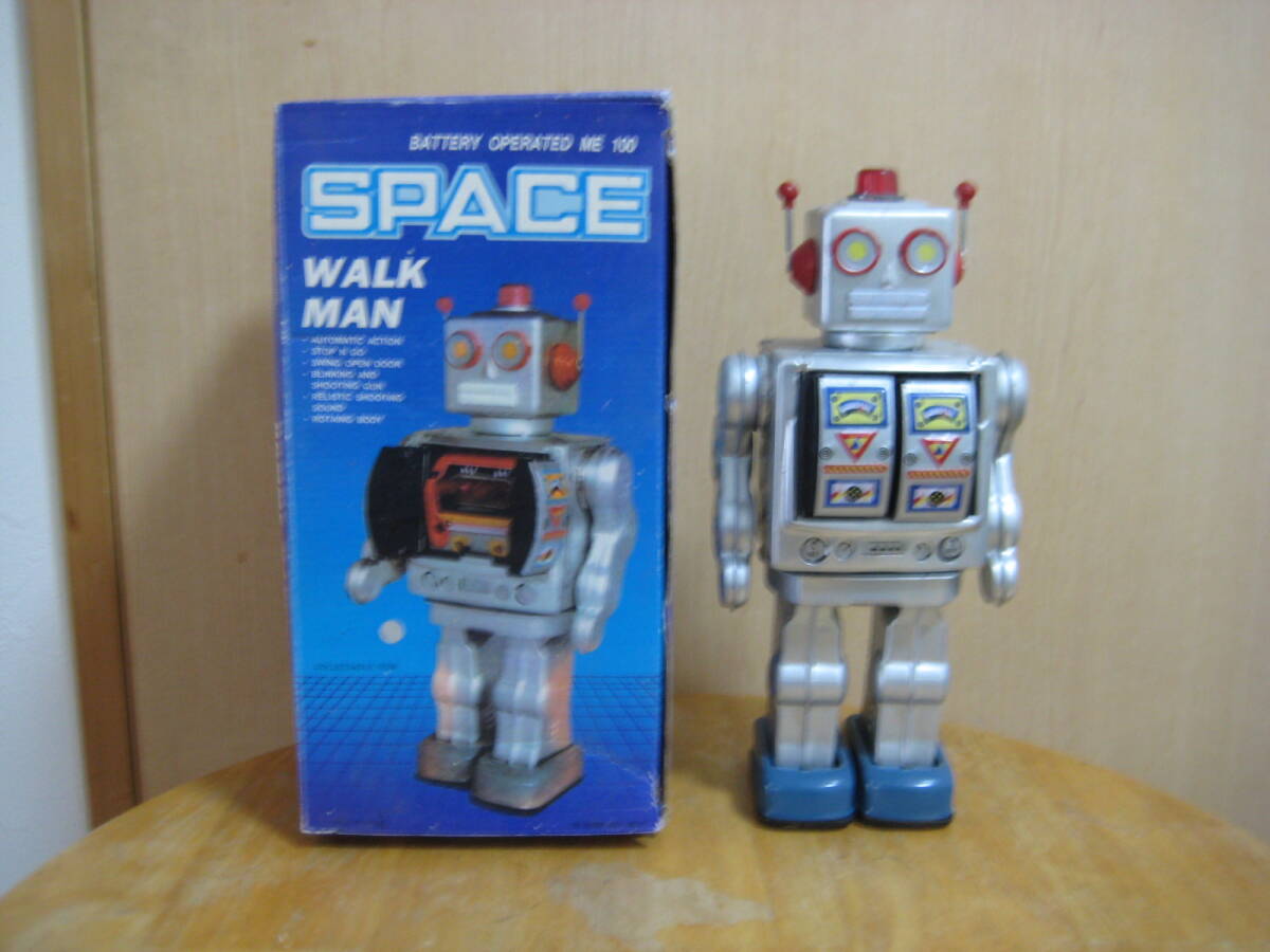Yahoo!オークション -「space~」(ロボット) (ブリキ)の落札相場 Yahoo!オークション -「space~」(ロボット) (ブリキ)の落札相場