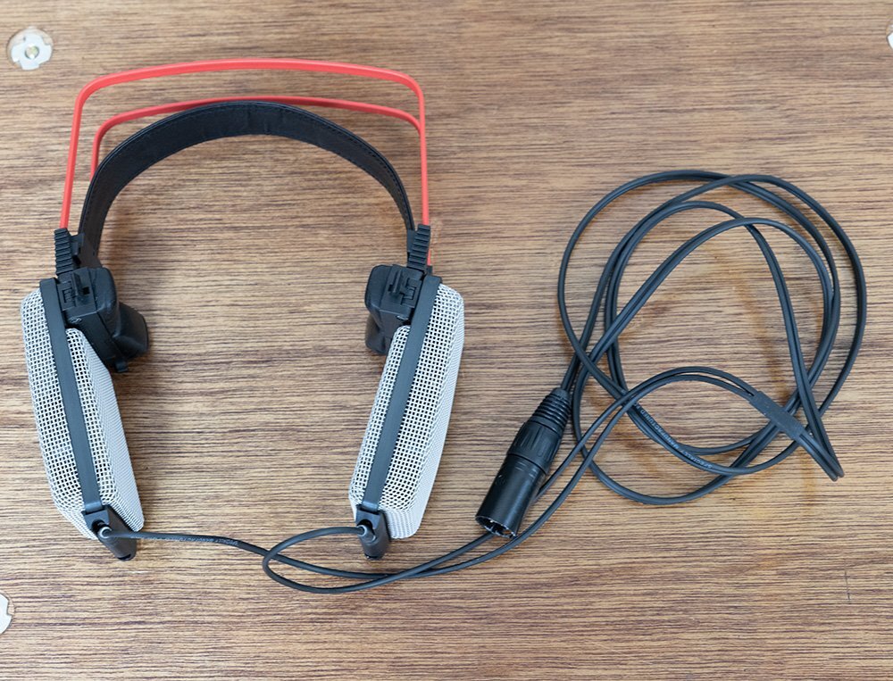 Yahoo!オークション -「akg k1000」(オーディオ機器) の落札相場 Yahoo!オークション -「akg k1000」(オーディオ機器) の落札相場