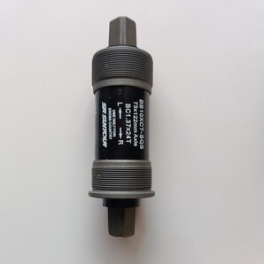 新品 即決 スクエアテーパーBB SR SUNTOUR 73x122