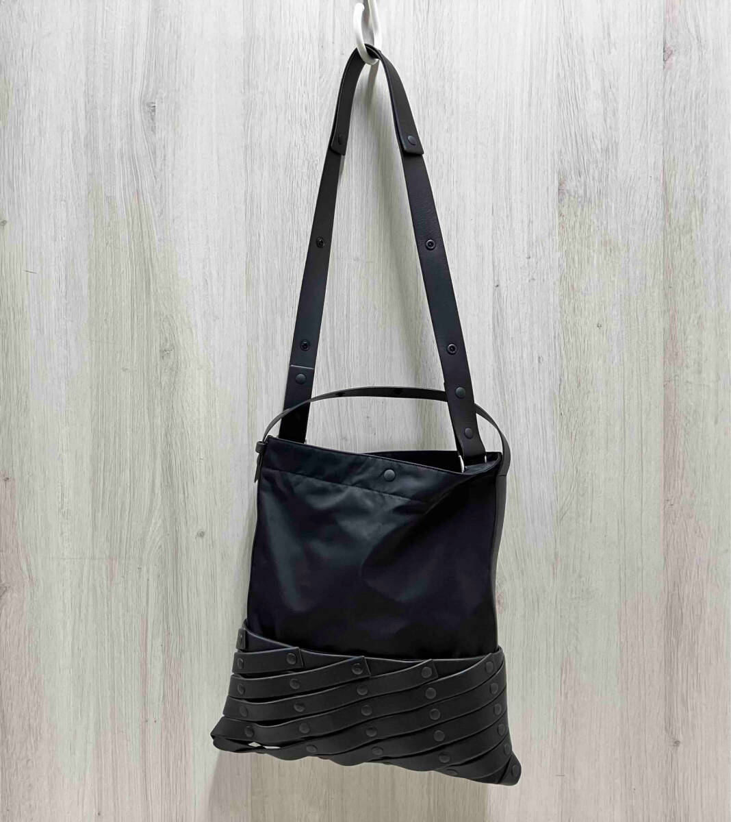 2025年最新】Yahoo!オークション -issey miyake バッグの中古品