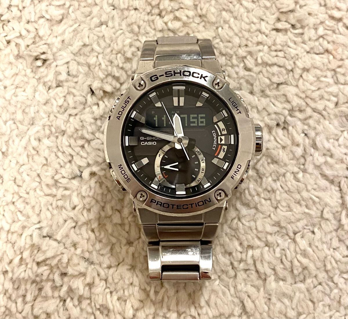 カシオ G-SHOCK G-STEEL GST-B200D-1AJF オークション比較