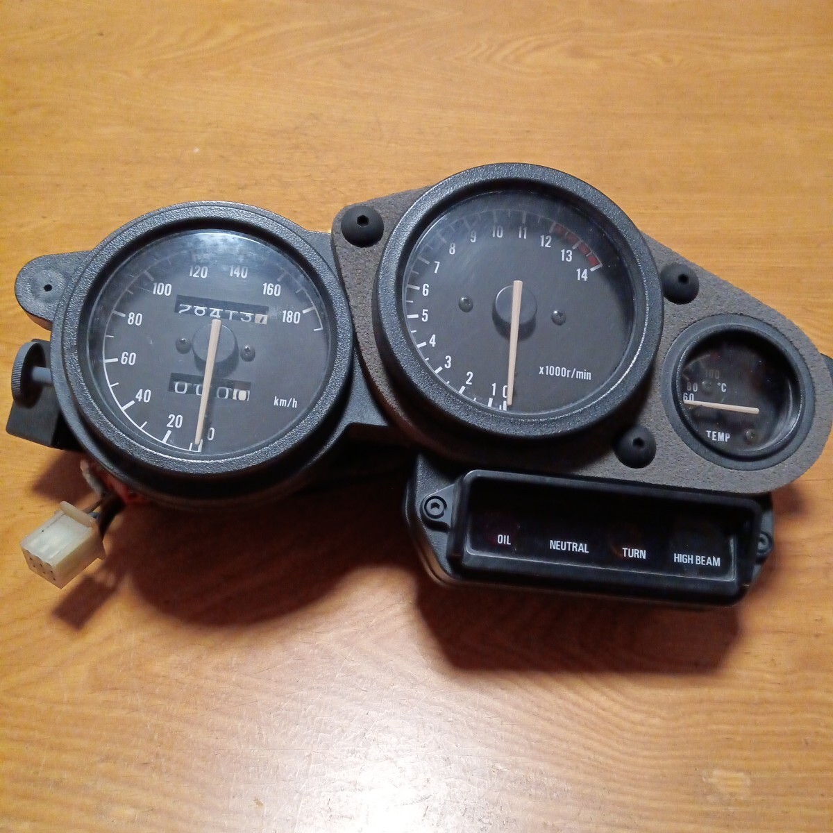 Yahoo!オークション -「tzr250.3xv」(メーター) (パーツ)の落札 Yahoo!オークション -「tzr250.3xv」(メーター) (パーツ)の落札