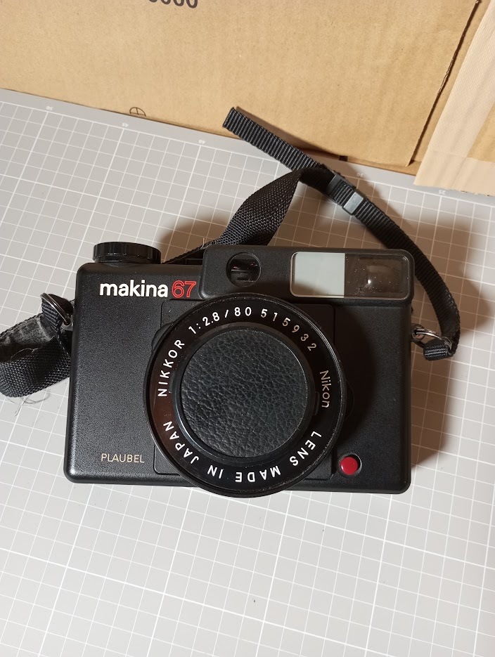 Yahoo!オークション -「マキナ67」(フィルムカメラ) (カメラ Yahoo!オークション -「マキナ67」(フィルムカメラ) (カメラ