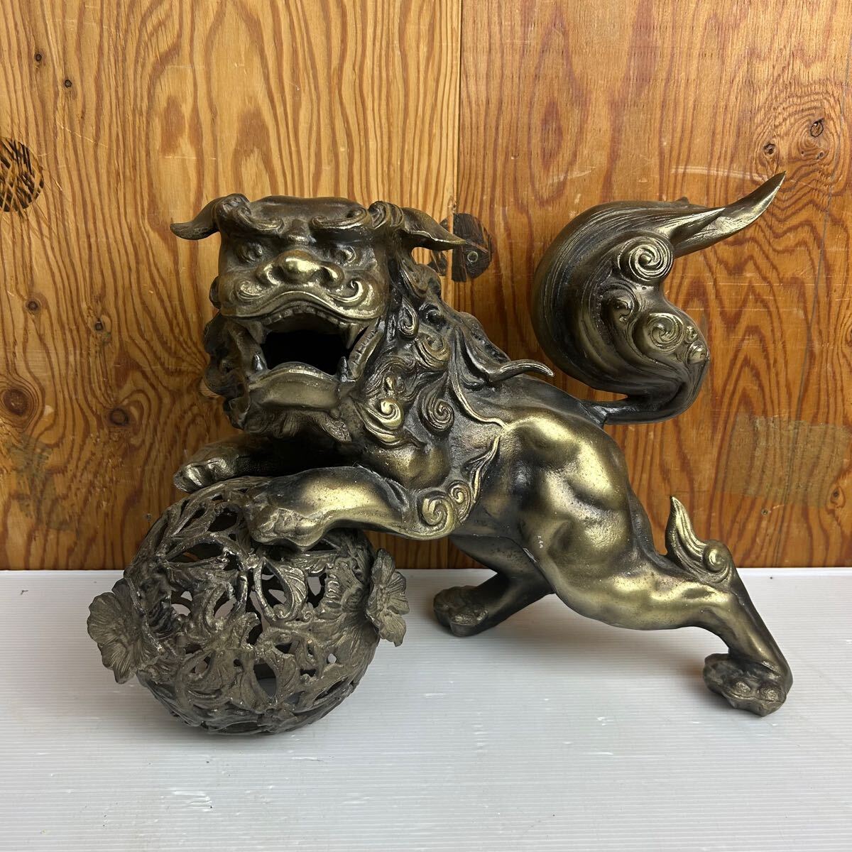 Yahoo!オークション -「玉獅子」(鉄製) (金属工芸)の落札相場 Yahoo!オークション -「玉獅子」(鉄製) (金属工芸)の落札相場
