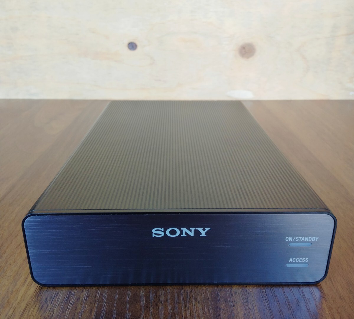 Amazon | SONY TV録画用 据え置き型外付けHDD(2TB)ブラック 【HDD買い替え時に便利なソフト搭載済】 HD-T2 | SONY( ソニー) | 外付ハードディスクドライブ 通販
