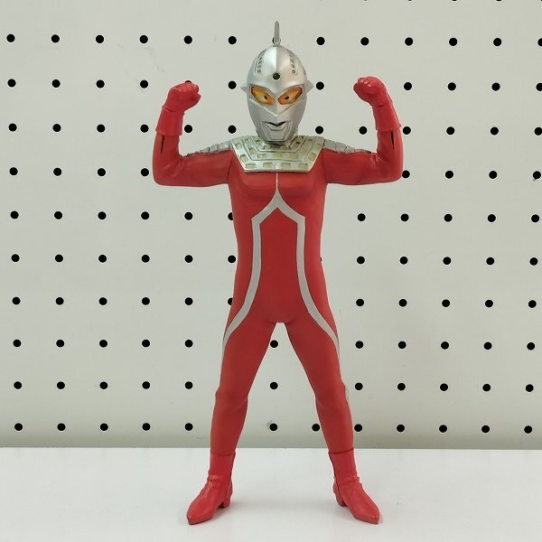 Yahoo!オークション -「大怪獣シリーズ ウルトラセブン 登場 Yahoo!オークション -「大怪獣シリーズ ウルトラセブン 登場