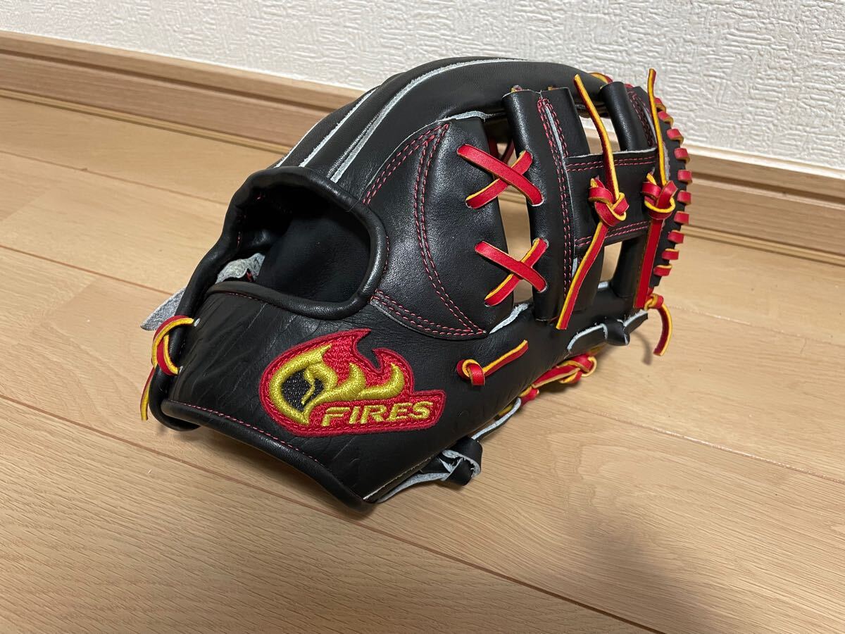 美品 ファイヤーズ 黒 軟式内野手用 日本製 紐交換済み (全紐 美品 ファイヤーズ 黒 軟式内野手用 日本製 紐交換済み (全紐