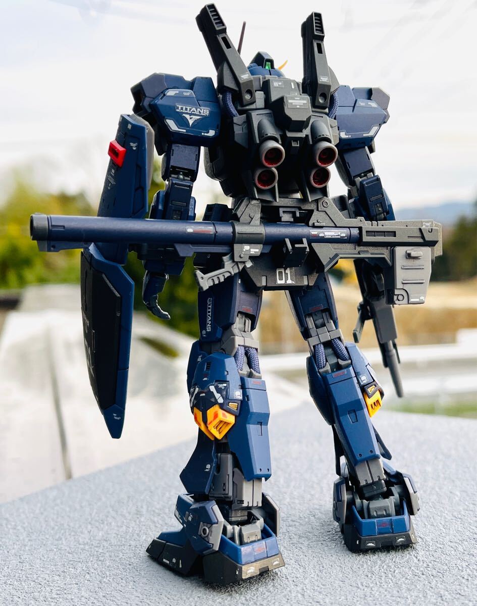 PG ガンダム 軽いウェザリング塗装｜iwaitatiさんのガンプラ作品