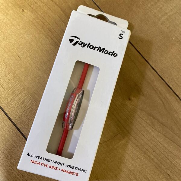 TaylorMade(テーラーメイド)イオンループオールウェザースポーツリストバンド)レッドサイズ:S リストバンド