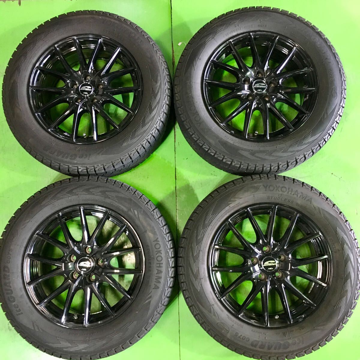 NT692 MID Schneider SCHNEDER колесо 17×7J +38 PCD 114.3 2018 год 7.5 паз Yokohama Tire 225/65R17[ Alphard / Vellfire ]