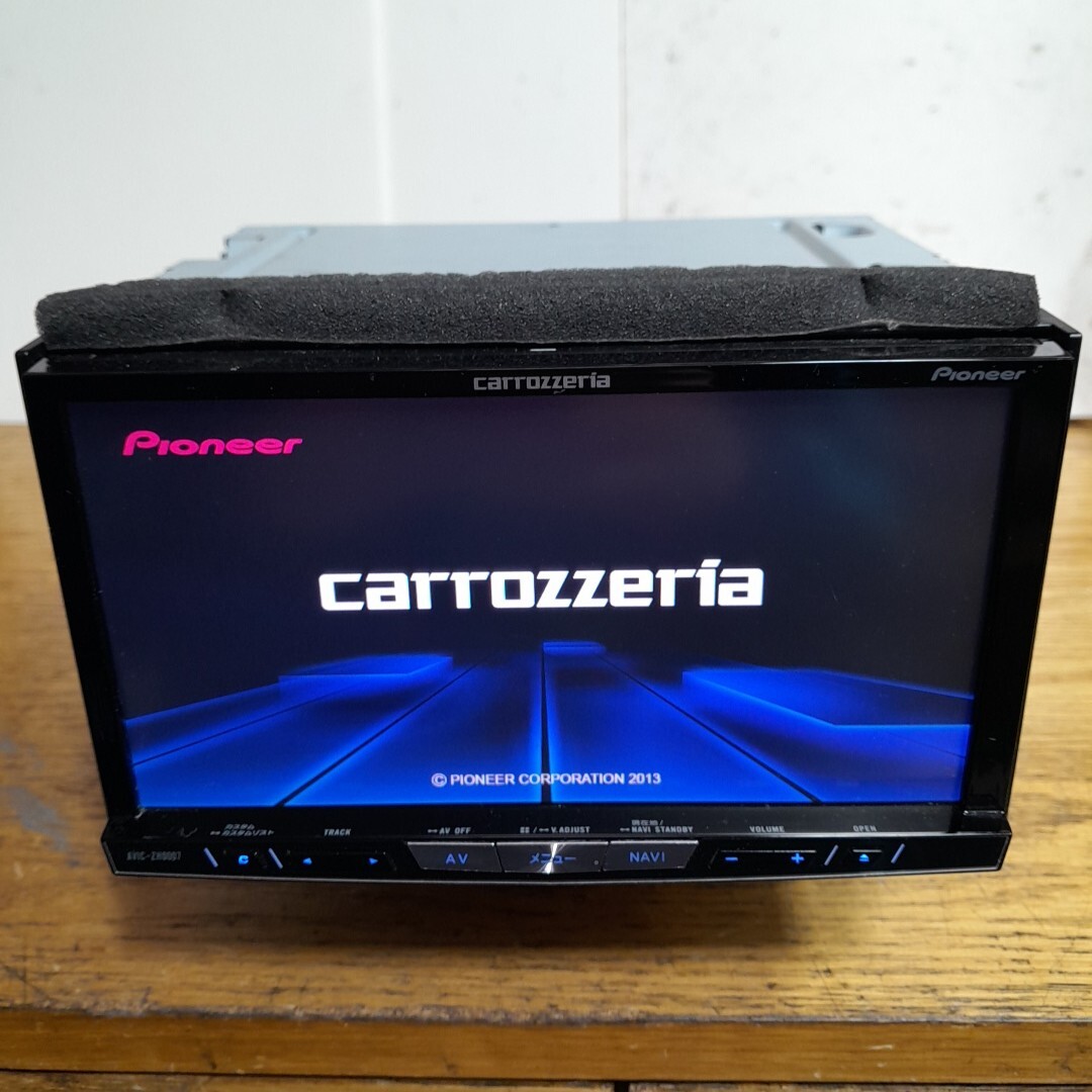 最安値✦AVIC-ZH0007 carrozzeria サイバーナビ 2013 - メルカリ