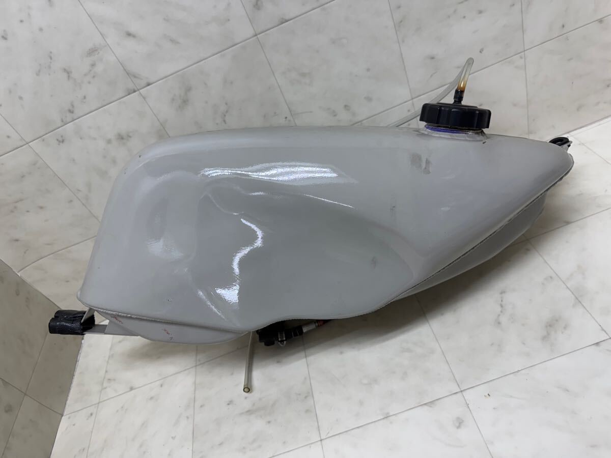 Yahoo!オークション -「tz125 タンク」の落札相場・落札価格 Yahoo!オークション -「tz125 タンク」の落札相場・落札価格