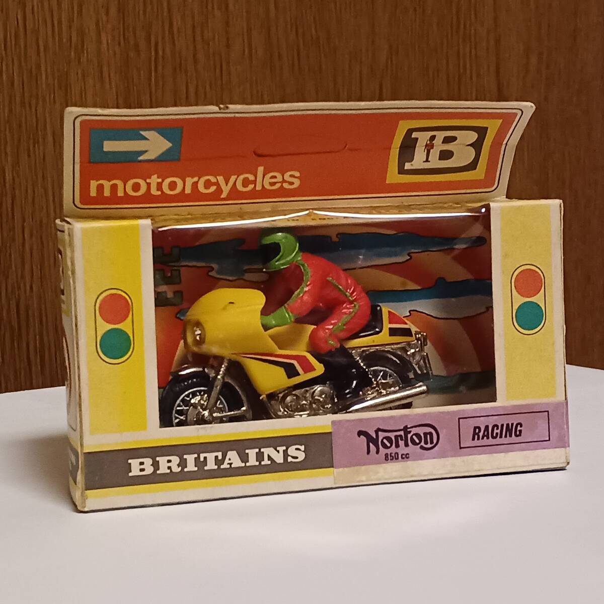 Yahoo!オークション -「britains」(オートバイ) (ミニカー)の Yahoo!オークション -「britains」(オートバイ) (ミニカー)の