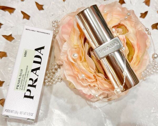 【国内 正規品】プラダ▼リップ バーム ブラッシング ケア▼アストラル ピンク▼ペールブルー PRADA ビューティー▼プレゼントにもおすすめ