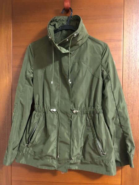 美品 モンクレール ocre カーキ 00 国内正規品 moncler