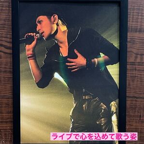 額装品★堂珍嘉邦①グラビア!胸に手を当てて心を込めて歌う★当時印刷物★A4サイズ額入り★ CHEMISTRY★ケミストリー★イケメンシンガー