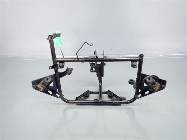 β241212-2 ホンダ フォルツァZ MF08 前期 6速 (H17年式) 純正 フロントカウルステー アッパーカウルステー 曲り無し!