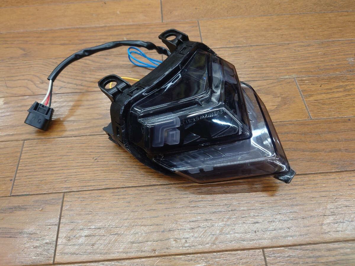 Yahoo!オークション -「cbr250rr mc51」(テールランプ) (社外品 Yahoo!オークション -「cbr250rr mc51」(テールランプ) (社外品