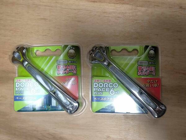 正規品 ドルコ ペース6プラス 替刃4個 プラスホルダー 1本入 2個 新品 6枚刀 髭剃り 剃刀 カミソリ DORCO PACE 6 + 1 PLUS shaving razor