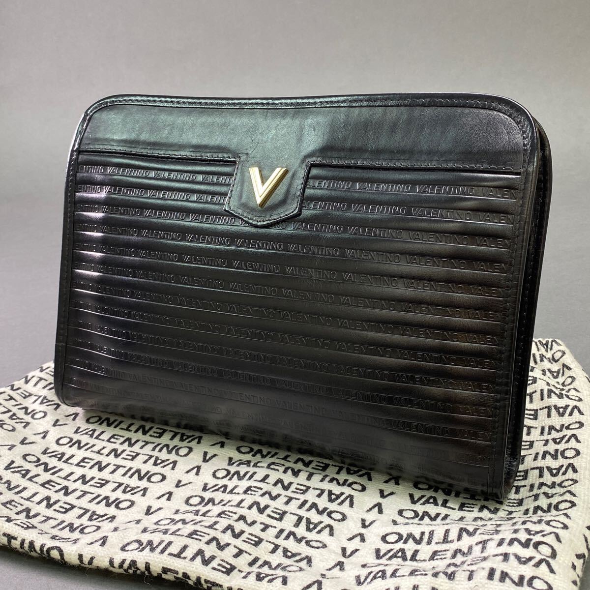 Yahoo!オークション -「valentino」(セカンドバッグ) (メンズ Yahoo!オークション -「valentino」(セカンドバッグ) (メンズ