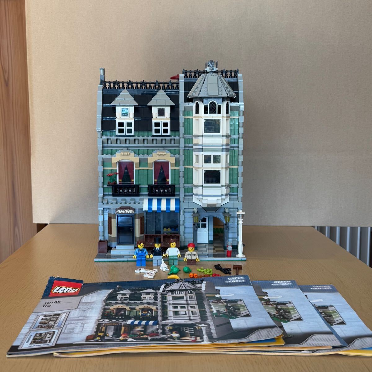 Yahoo!オークション -「レゴ 10185」(街シリーズ) (LEGO)の落札 Yahoo!オークション -「レゴ 10185」(街シリーズ) (LEGO)の落札
