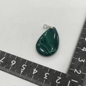 【E26716】マラカイト*孔雀石*ペンダント*Malachite*Pendant*天然石*パワーストーン*