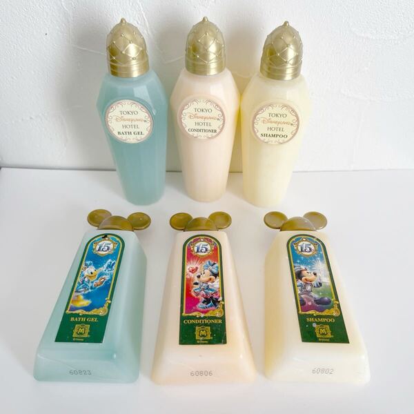 非売品・ディズニーランドホテル&ミラコスタ・アメニティグッツ・シャンプー&コンディショナー&バスジェル 6点セット