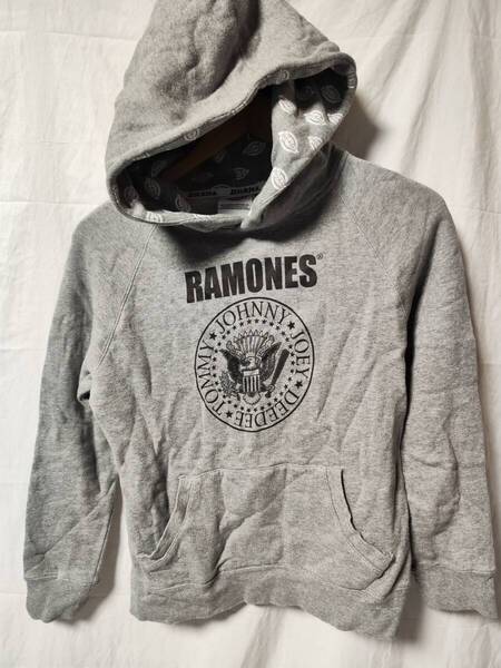 Dickies RAMONES パーカー スウェット 裏起毛 レディース M