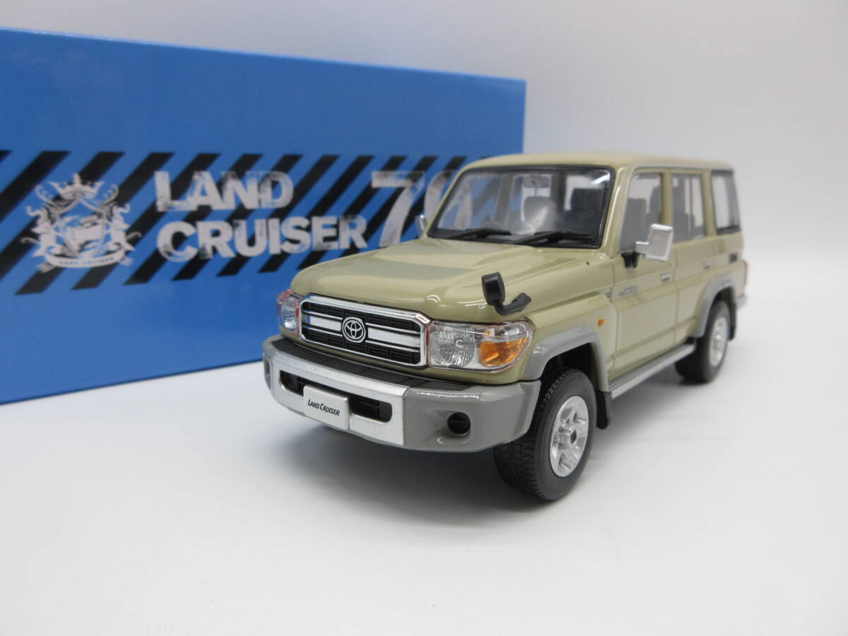 Amazon.co.jp: 1/30 トヨタ ランドクルーザー ランクル70 カラーサンプル 非売品 ミニカー グレー : おもちゃ