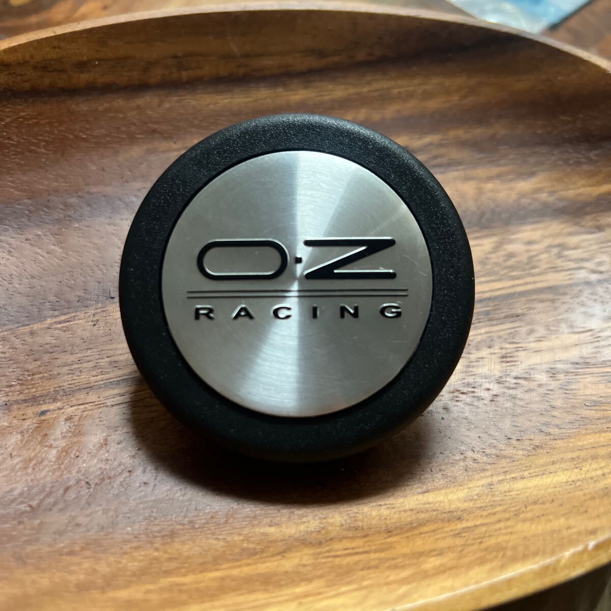 【送料無料/新品】 Yahoo!オークション -「oz racing」(ステアリング) (パーツ)の パーツ