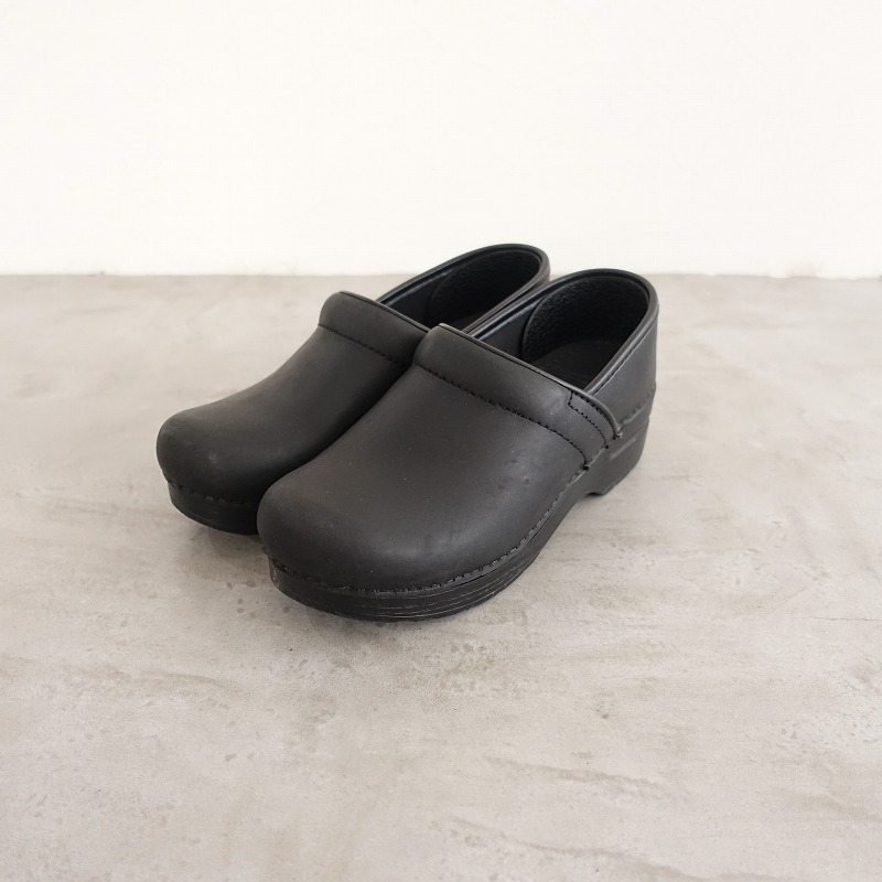 chubby form volume sole sabot | nananamoe