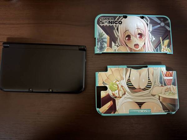 3DSLL本体+すーぱーそに子カバー(激レア)