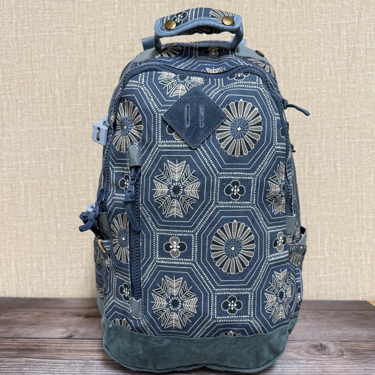 Yahoo!オークション -「visvim リュック」(visvim) (ひ)の落札 Yahoo!オークション -「visvim リュック」(visvim) (ひ)の落札
