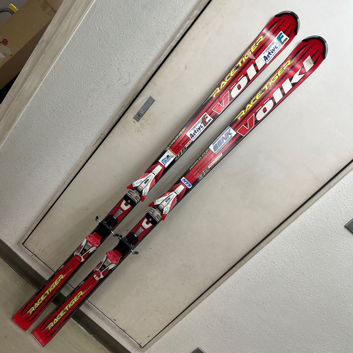Yahoo!オークション -「(フォルクル volkl) gs」(板) (スキー)の Yahoo!オークション -「(フォルクル volkl) gs」(板) (スキー)の