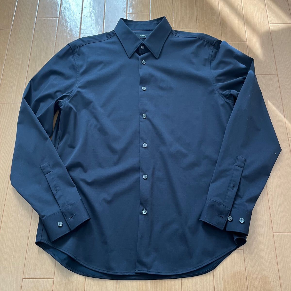 Theory luxe（シャツ/ブラウス(長袖/七分)）のフリマアイテム一覧