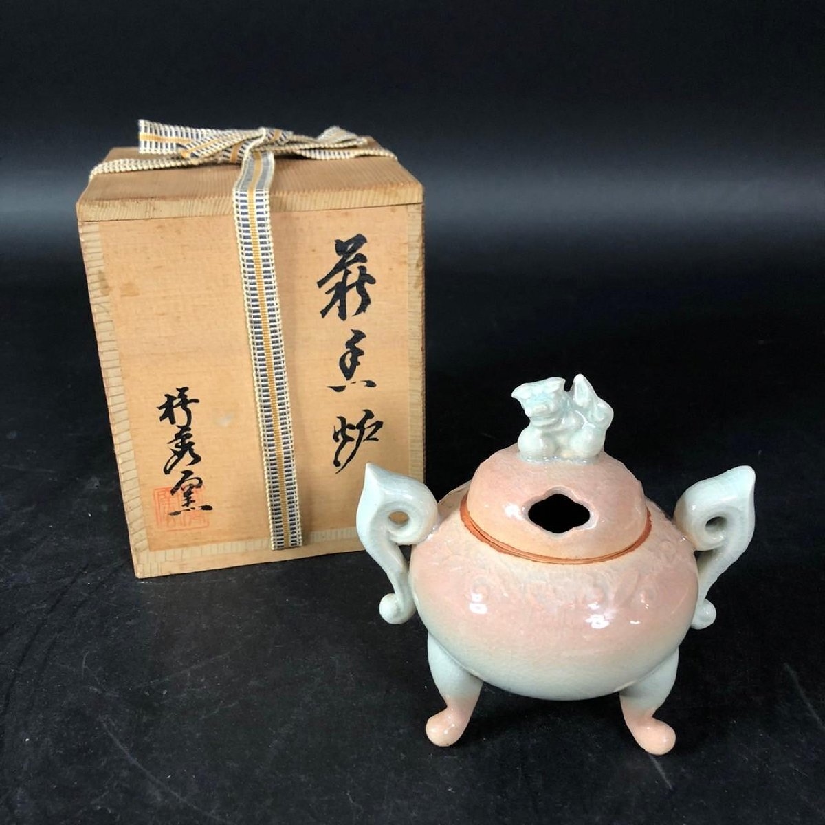 Yahoo!オークション -「香炉 狛犬」(陶芸) (工芸品)の落札相場 Yahoo!オークション -「香炉 狛犬」(陶芸) (工芸品)の落札相場