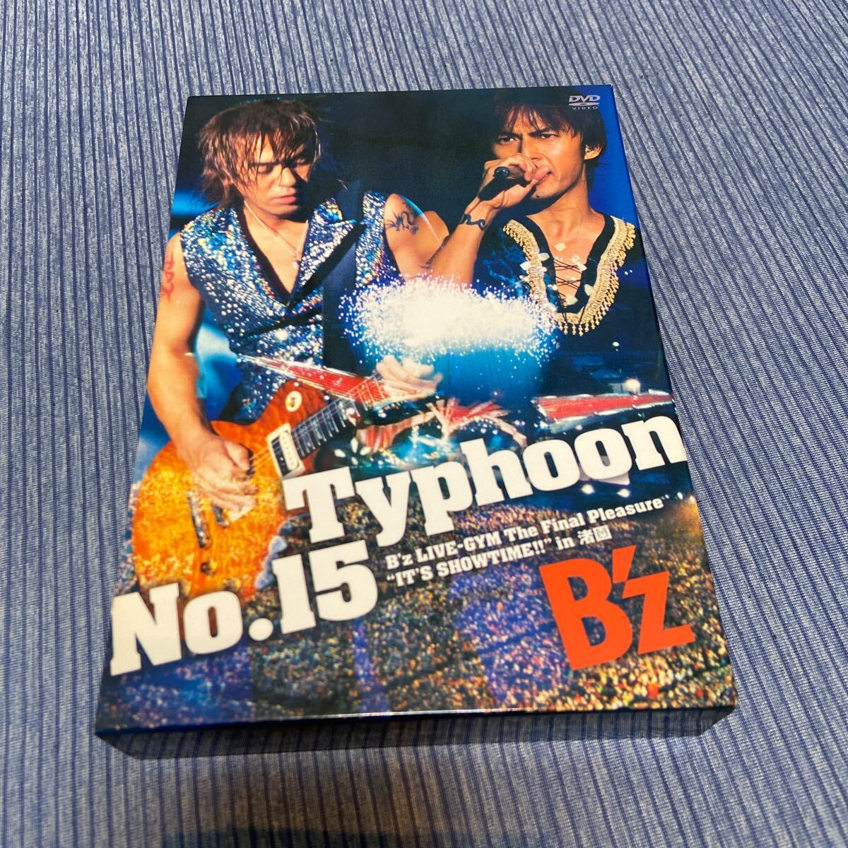 Yahoo!オークション -「b'z typhoon no.15」の落札相場・落札価格