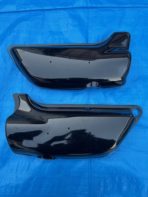 カワサキ　Z2 サイドカバーセット Amazon | PMC(ピーエムシー) サイドカバーグロメットセット Z1/2