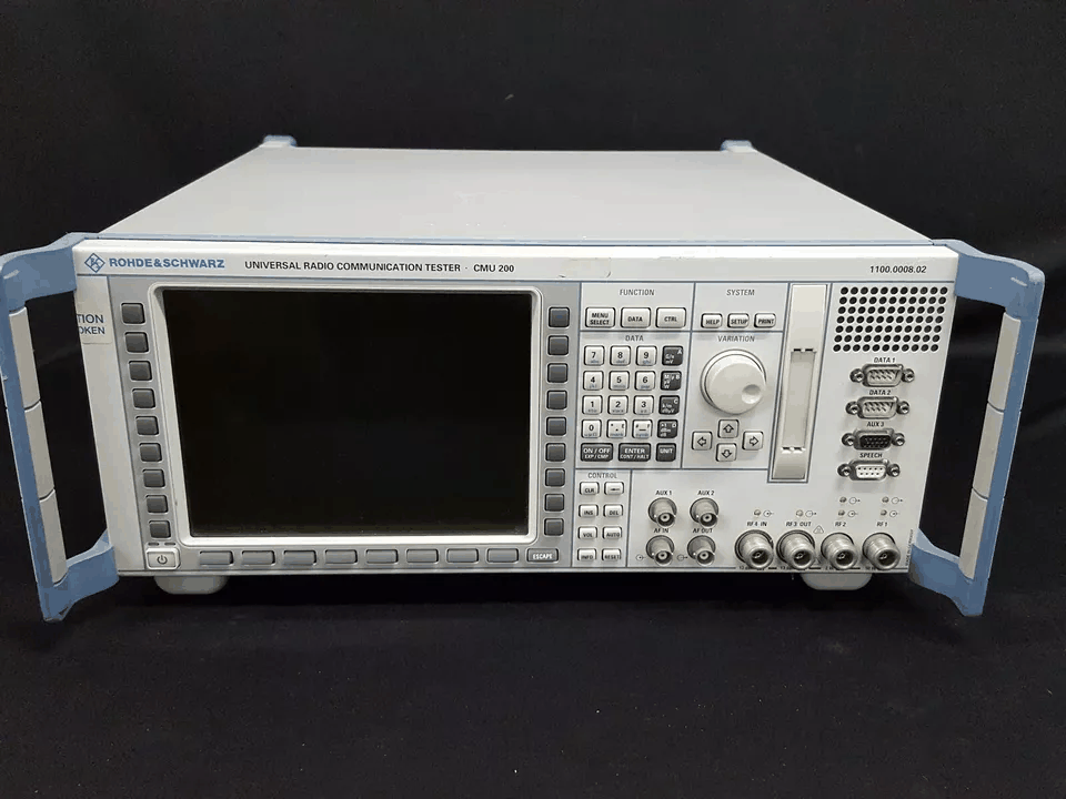 [NBC] R&S CMU200: 無線機テスタUniversal Radio Communications Tester (100016)