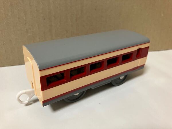 【プラレール】さよなら381系特急やくも 国鉄色やくも 中間車 パンタなし 新品未使用品