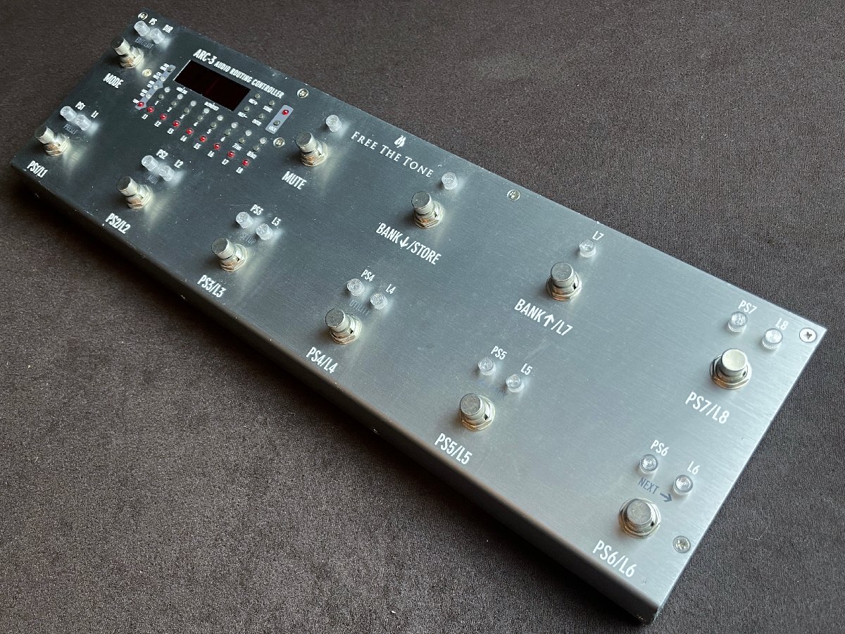 ちょいキズ未使用品】Free The Tone ARC-3 SILVER - メルカリ