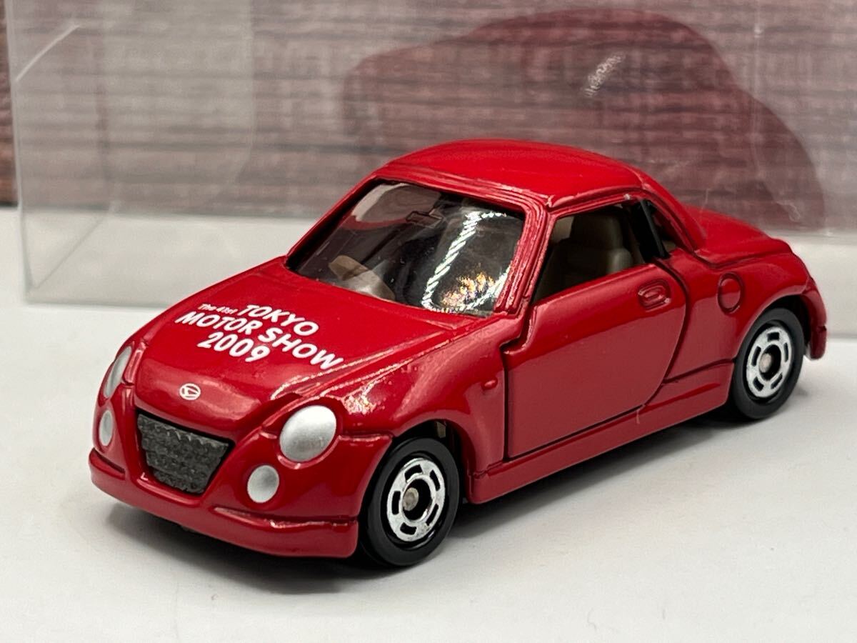 トミカ 東京モーターショー2009記念トミカ | GT-Rいっぱい持って