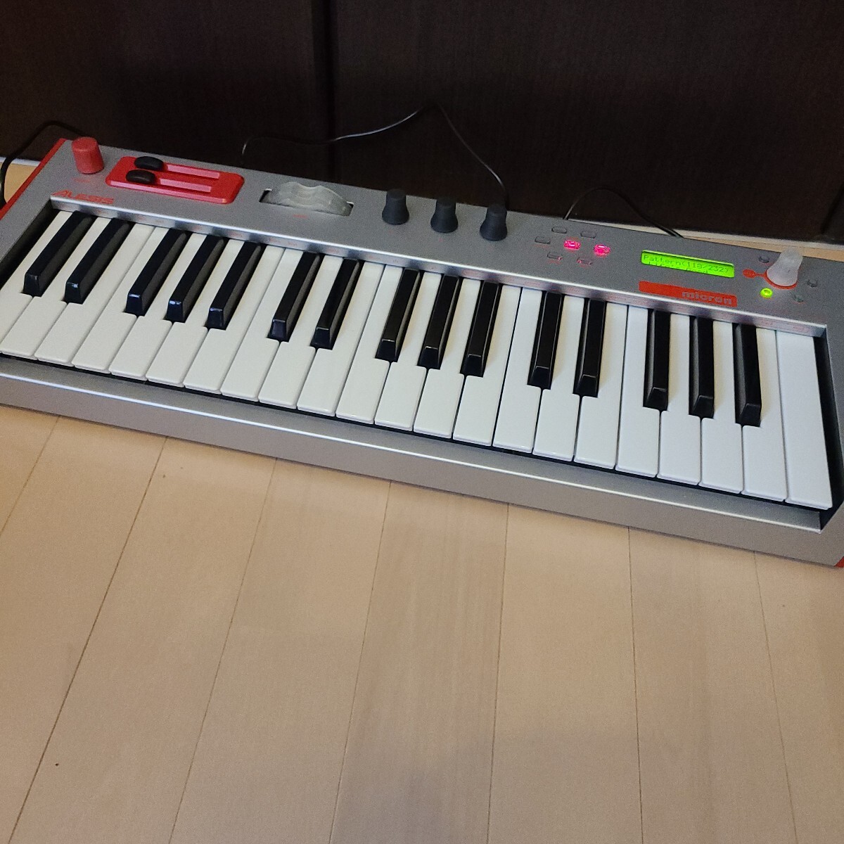 Yahoo!オークション -「alesis micron」の落札相場・落札価格 Yahoo!オークション -「alesis micron」の落札相場・落札価格